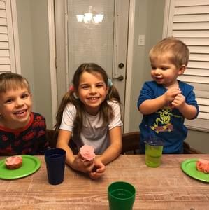 Meet your Posher, Sara